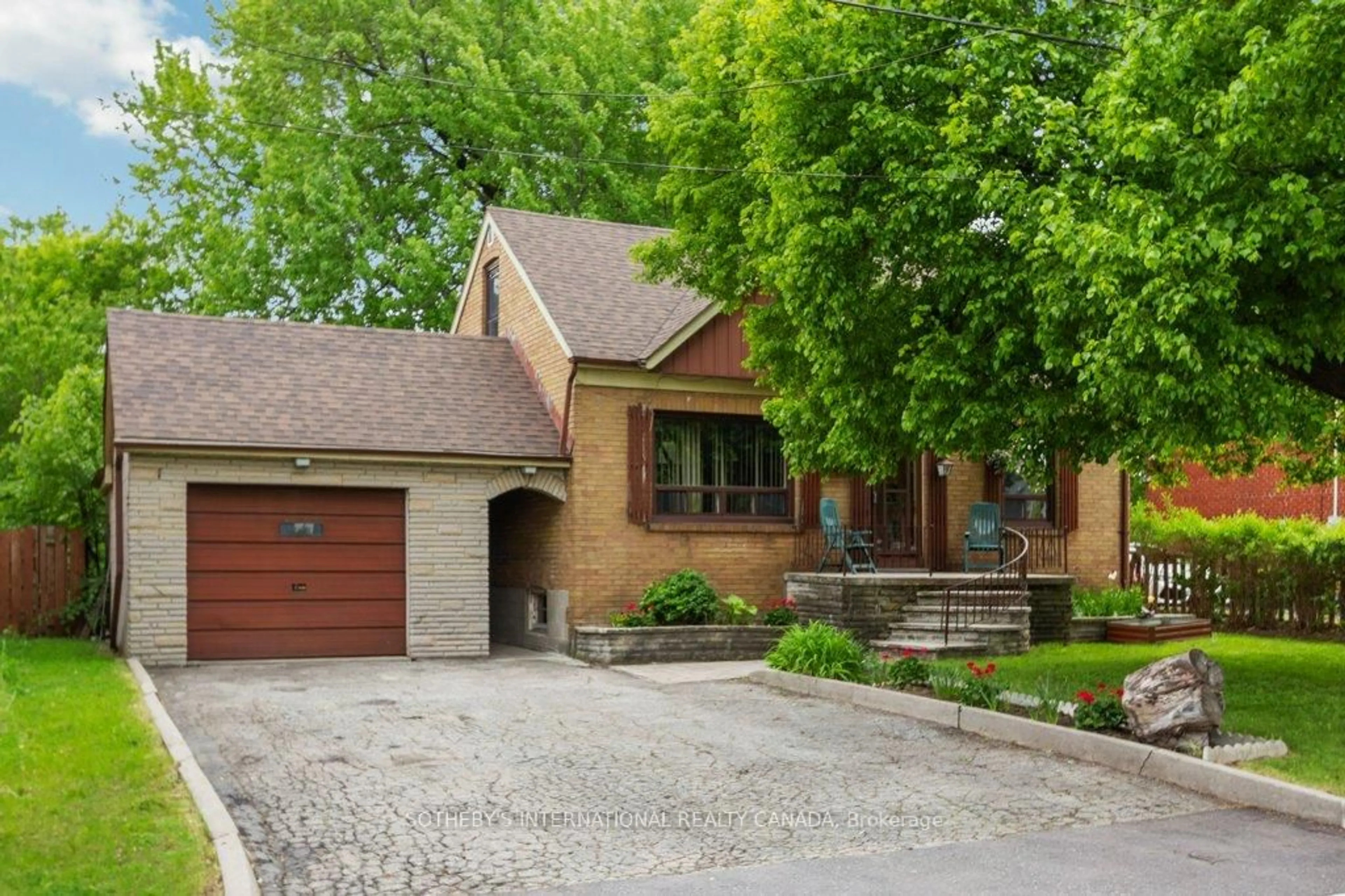 Home with brick exterior material, street for 9 Yvonne Ave, Toronto Ontario M3L 1C6