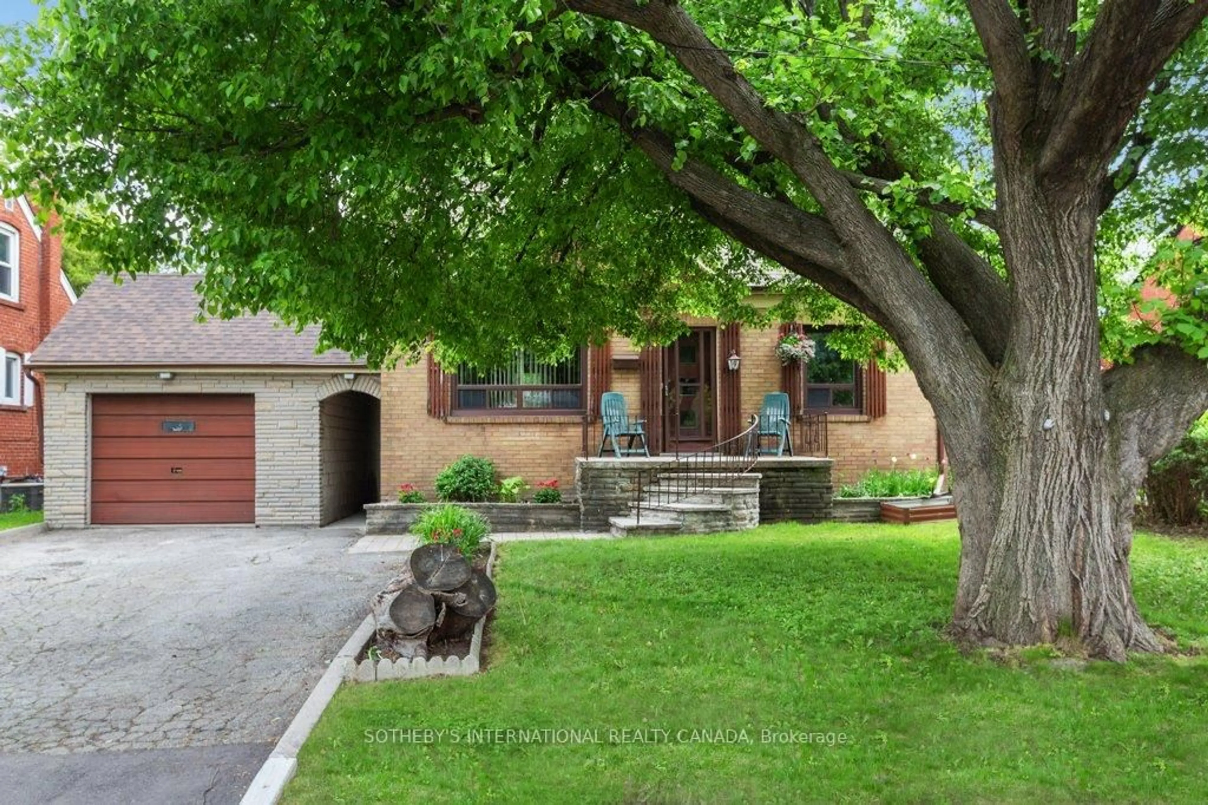 Home with brick exterior material, street for 9 Yvonne Ave, Toronto Ontario M3L 1C6
