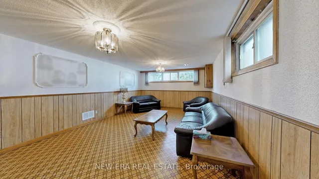 Additional property image - 35 Beckett Ave