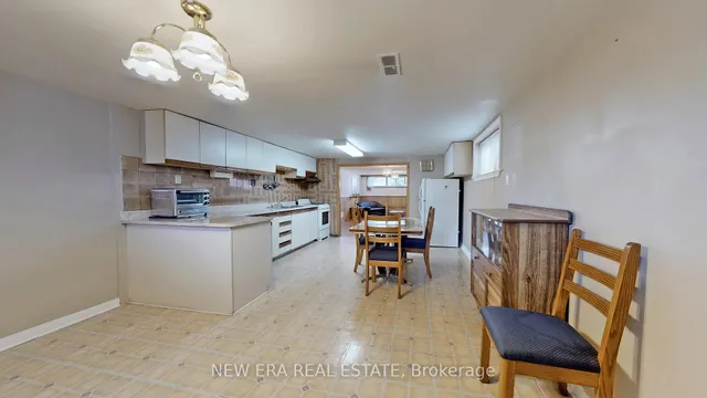 Additional property image - 35 Beckett Ave