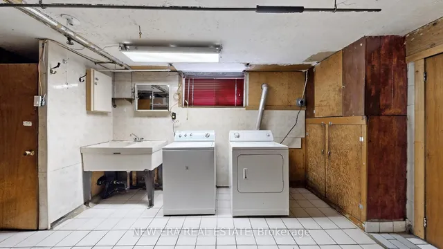Additional property image - 35 Beckett Ave