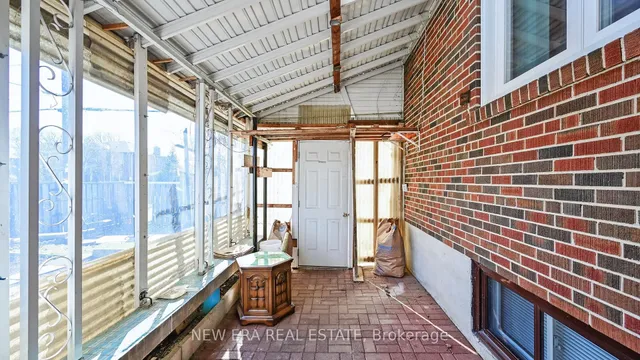 Additional property image - 35 Beckett Ave