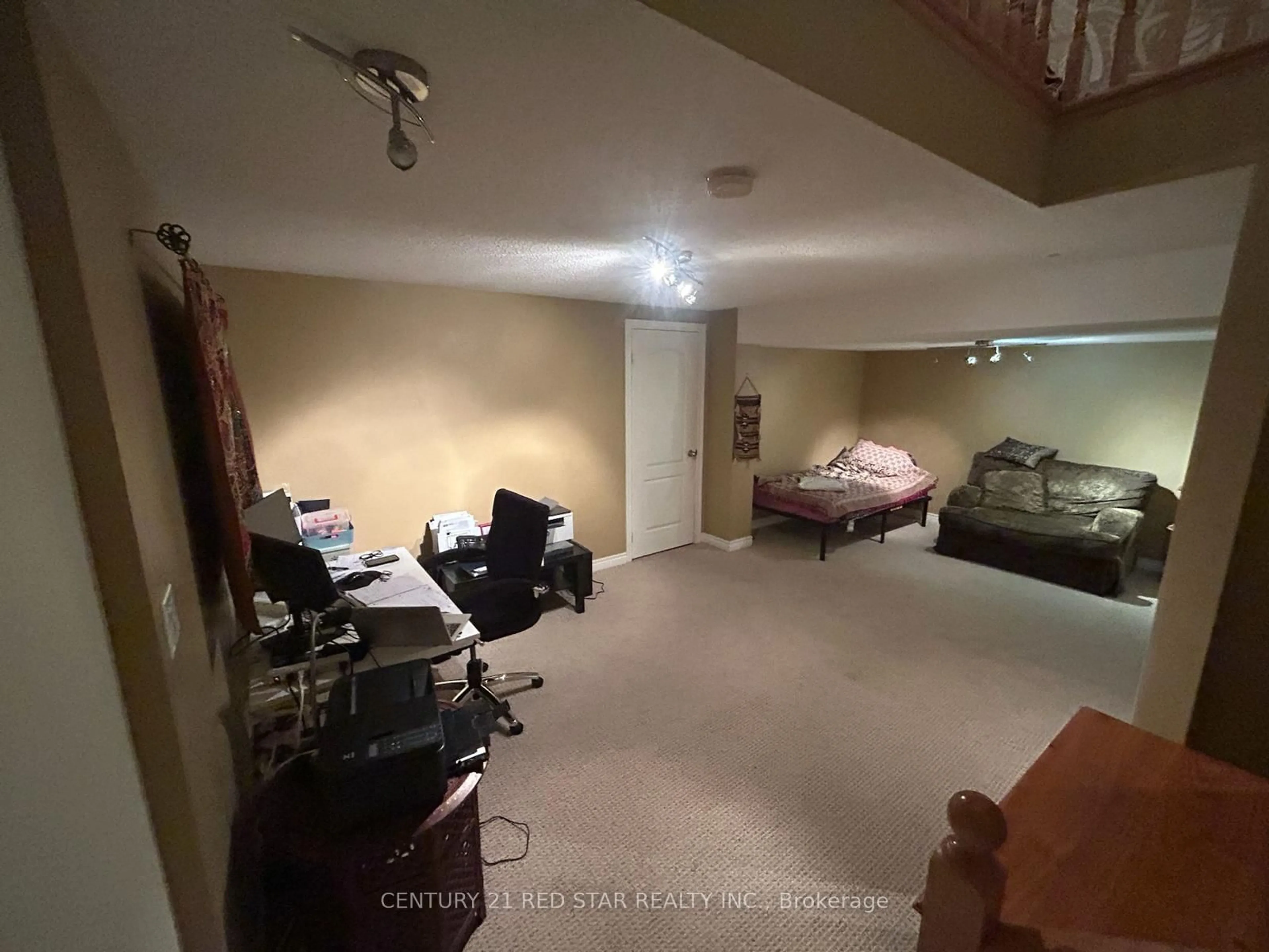 A pic of a room for 5197 Preservation Circ, Mississauga Ontario L5M 7T3