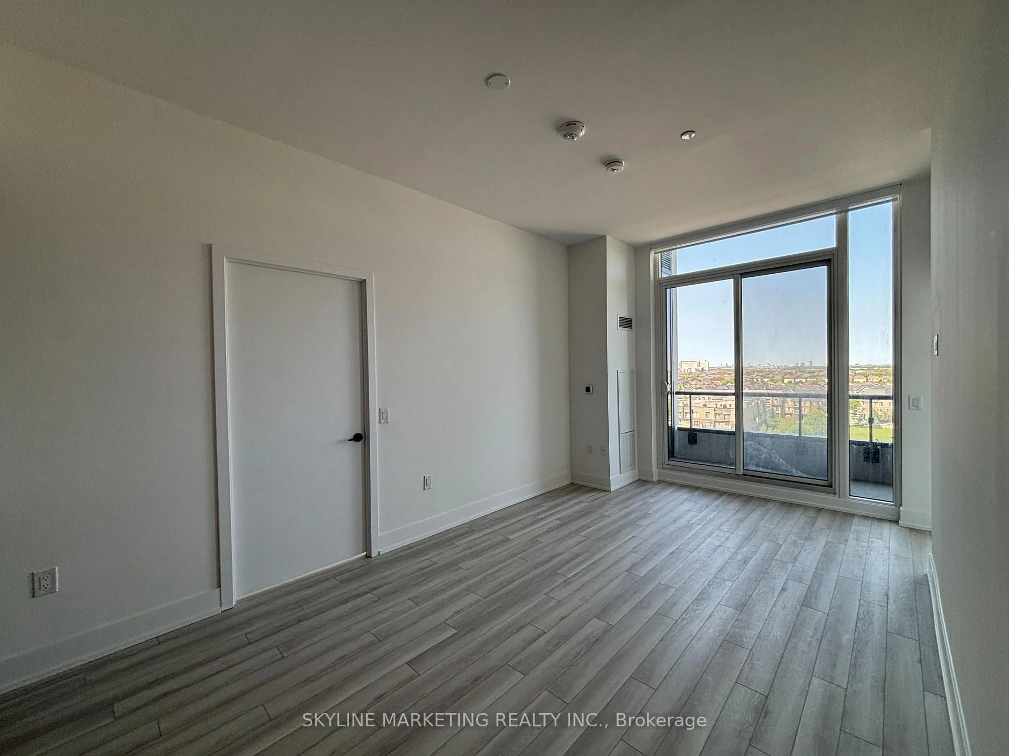 A pic of a room for 2450 Old Bronte Rd #808, Oakville Ontario L6M 5P6