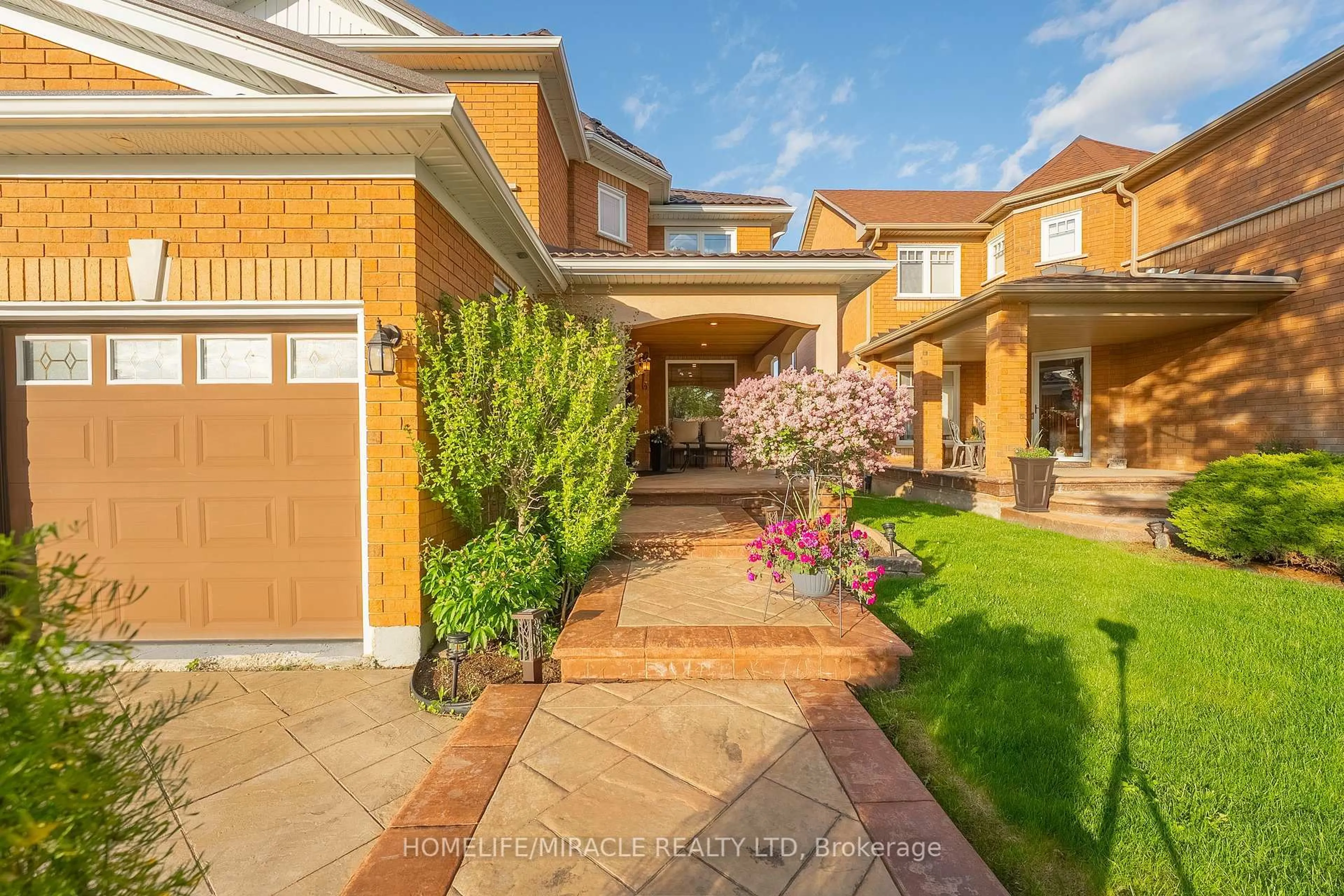 Unknown for 74 Porchlight Rd, Brampton Ontario L6X 4S1