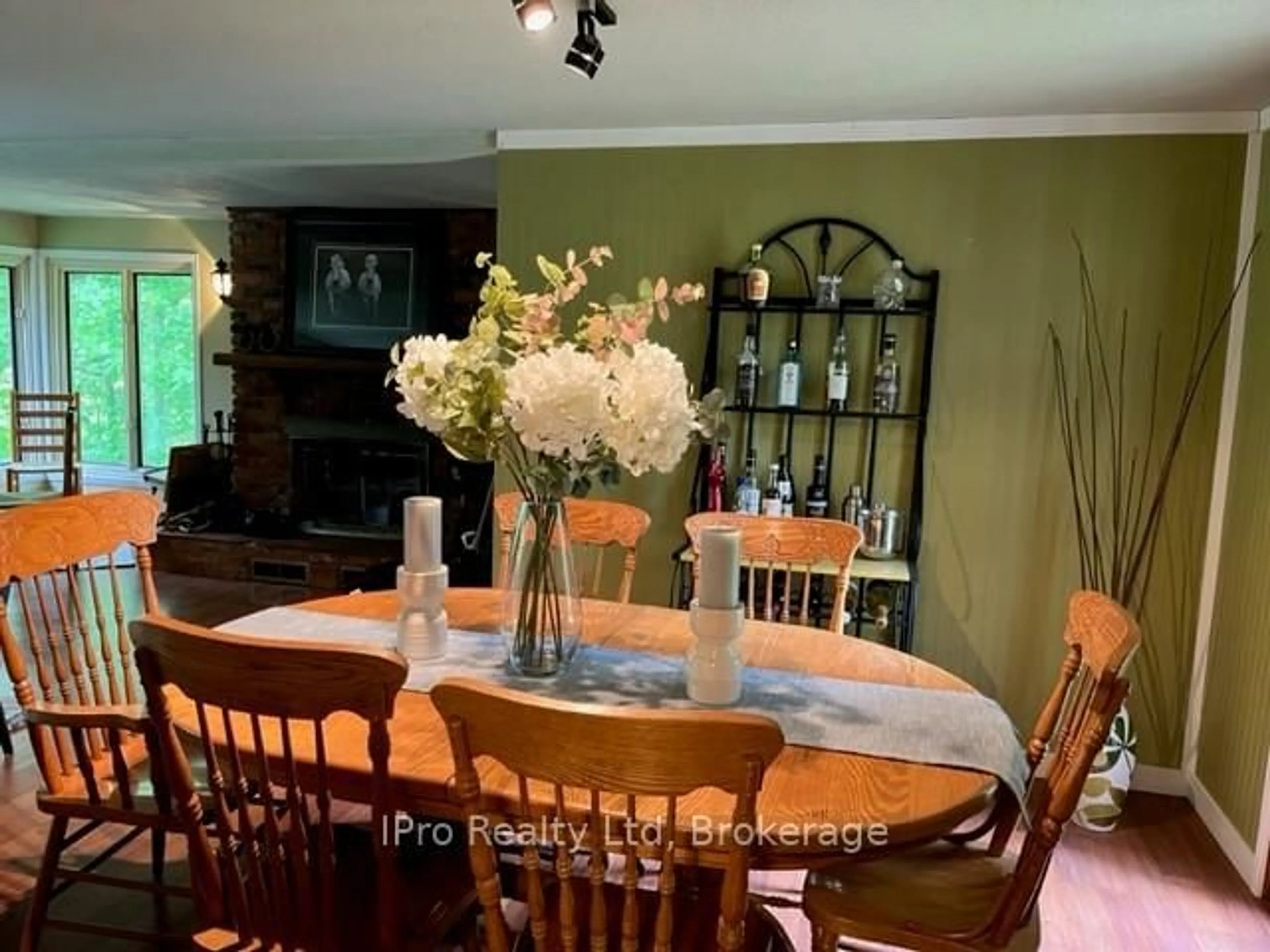 Dining room, unknown for 2681 Conservation Rd, Milton Ontario L0P 1B0