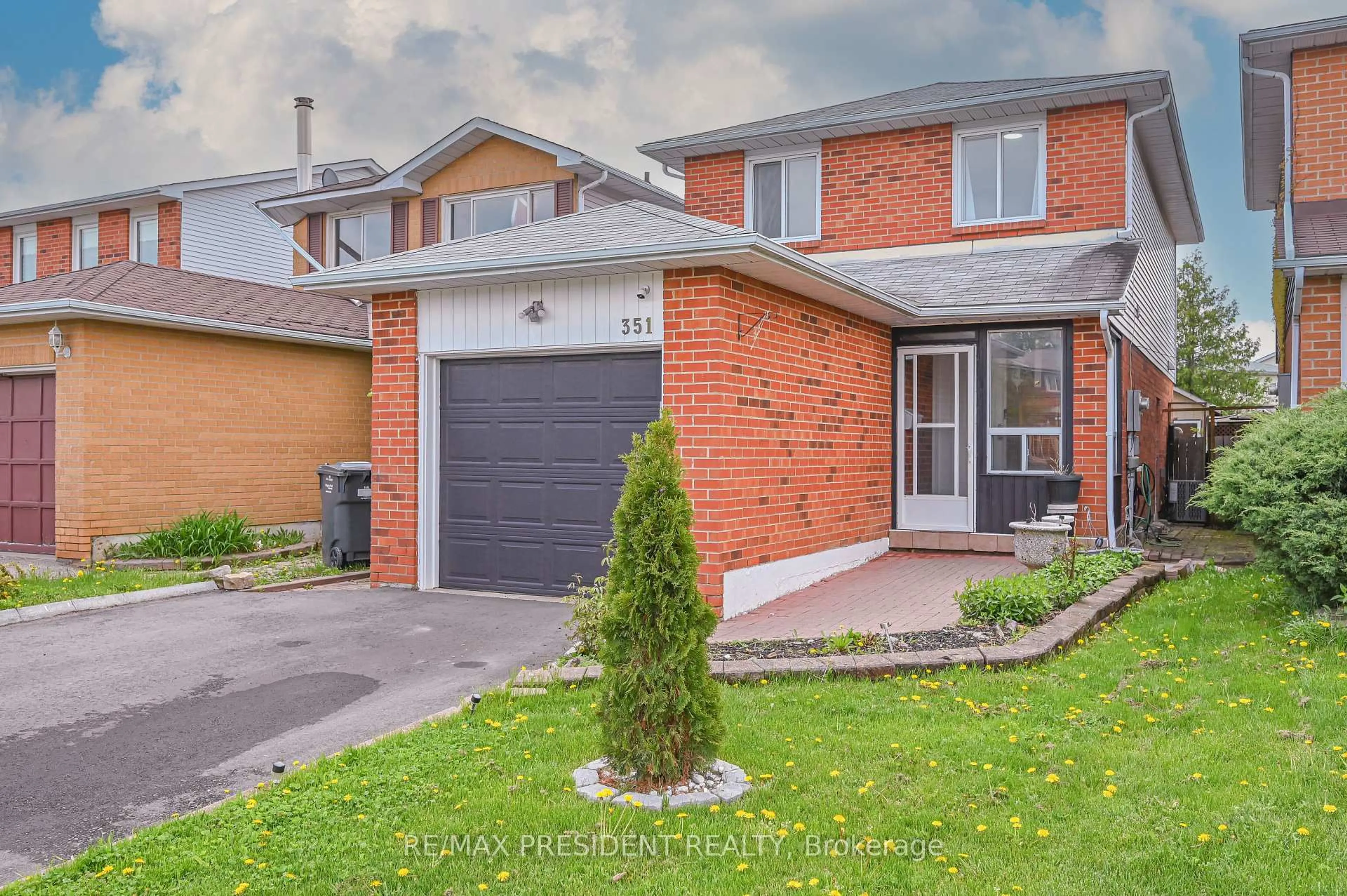 Home with brick exterior material, street for 351 Rutherford Rd, Brampton Ontario L6V 3V9