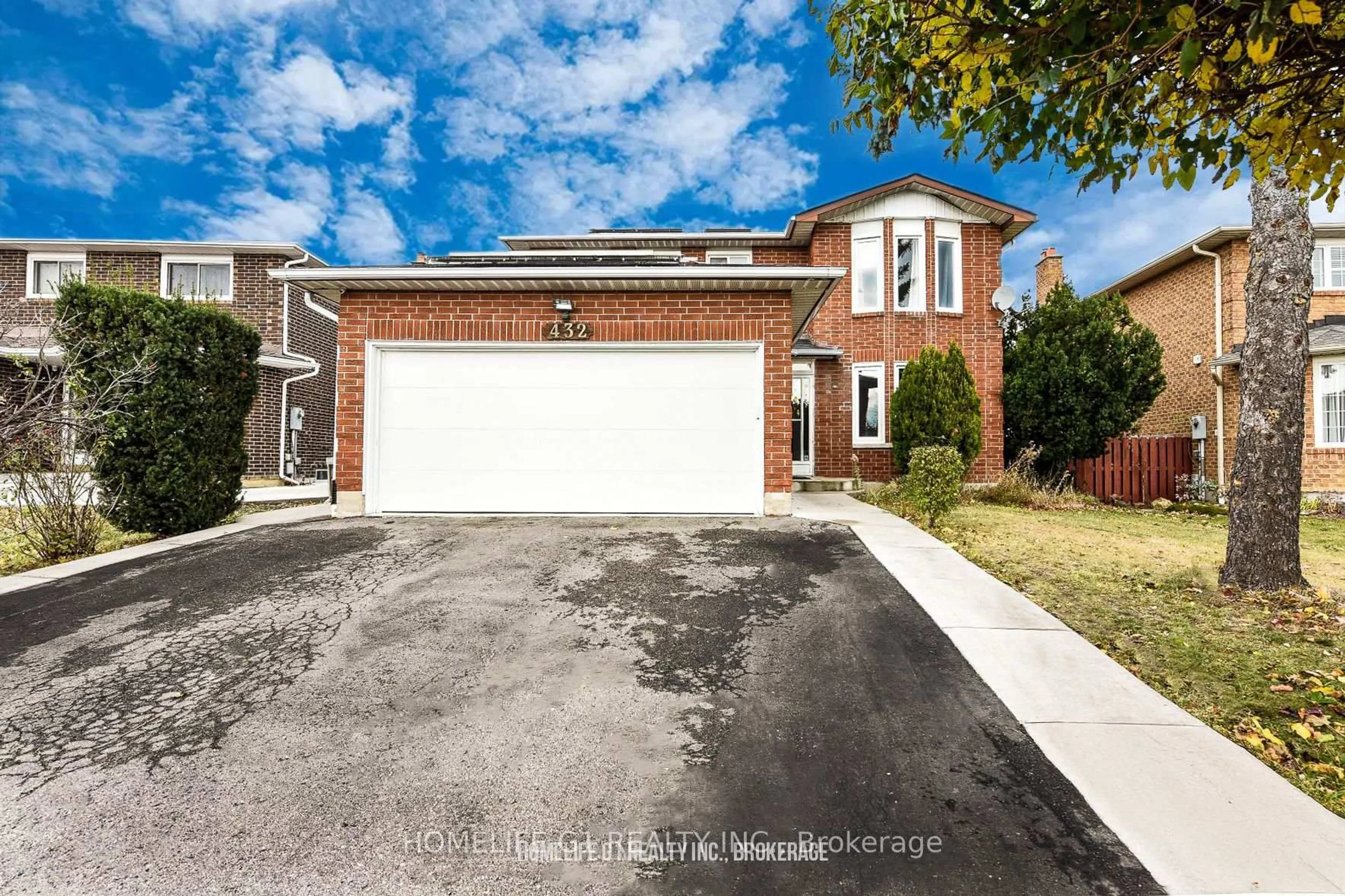 Home with brick exterior material, street for 432 Rutherford Rd, Brampton Ontario L6V 3R9