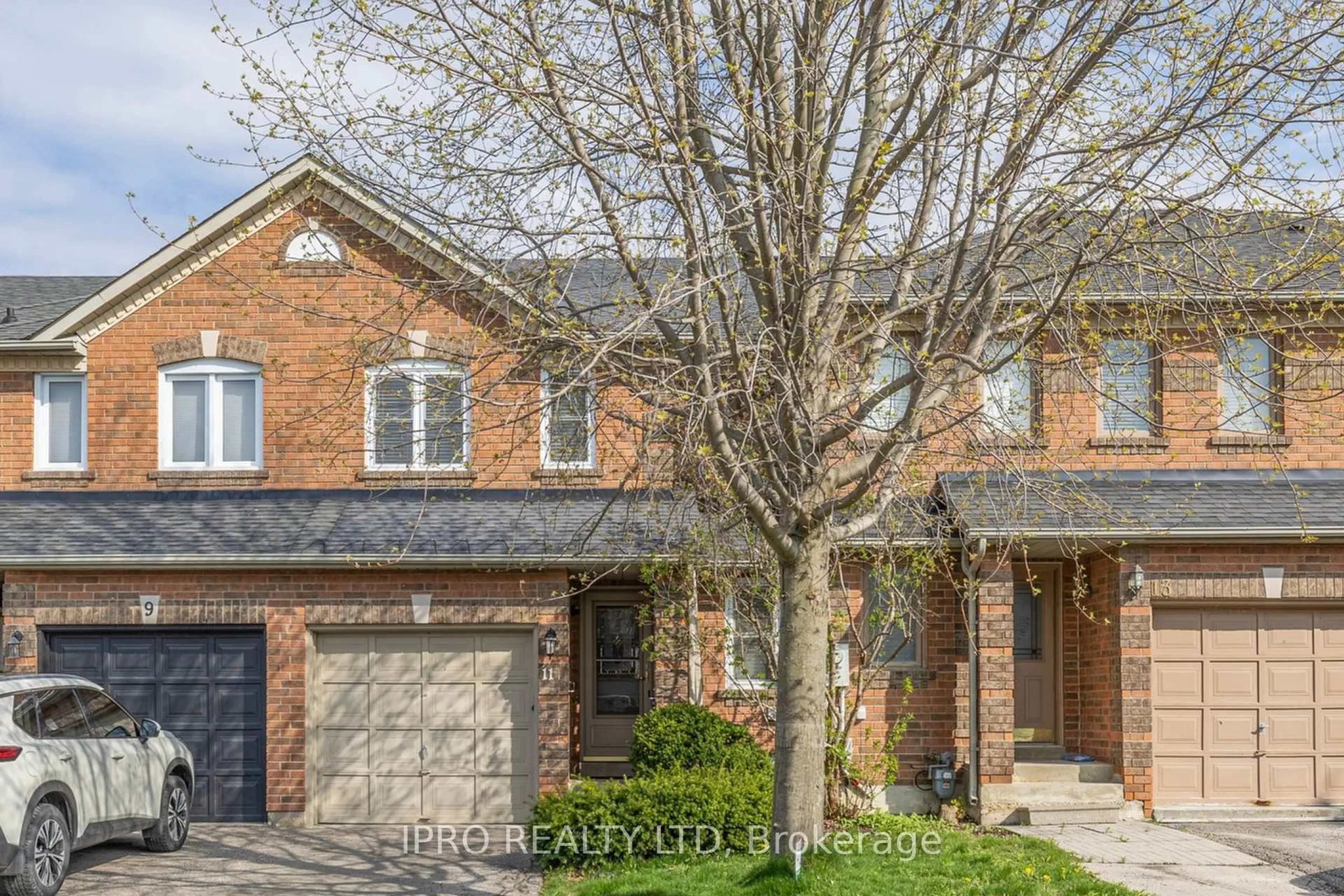 Home with brick exterior material, street for 11 Alderbrook Pl, Caledon Ontario L7E 1V3