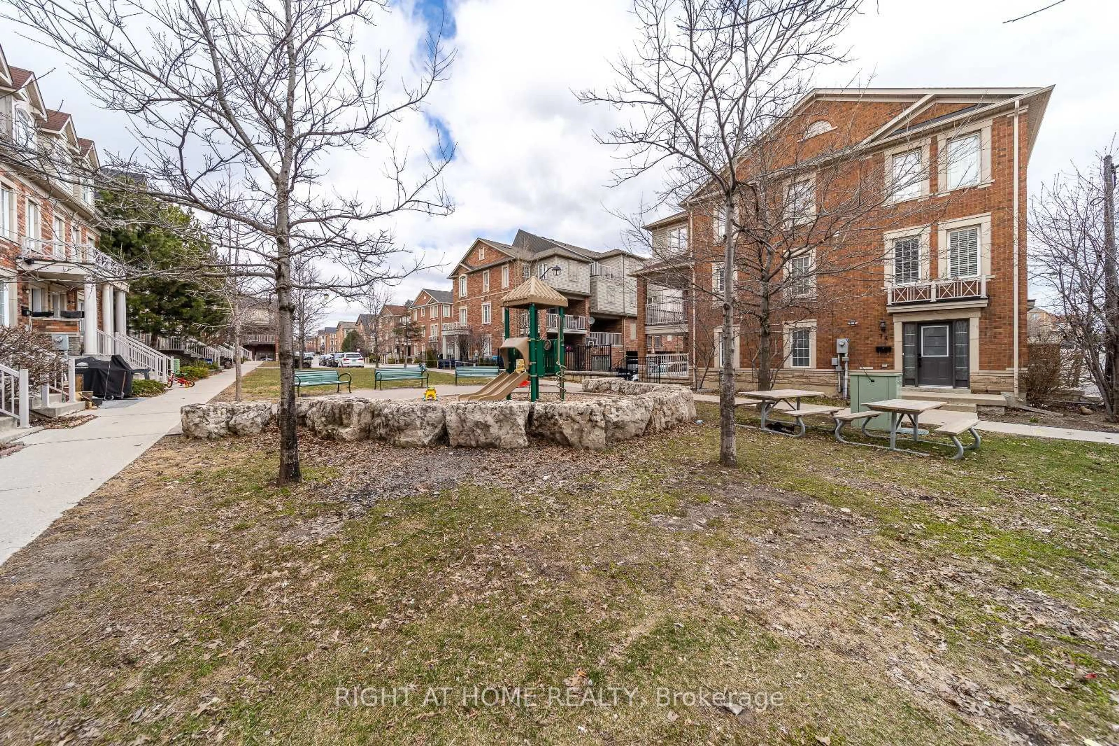 A pic from outside/outdoor area/front of a property/back of a property/a pic from drone, unknown for 58 Joseph Griffith Lane, Toronto Ontario M3L 0C7