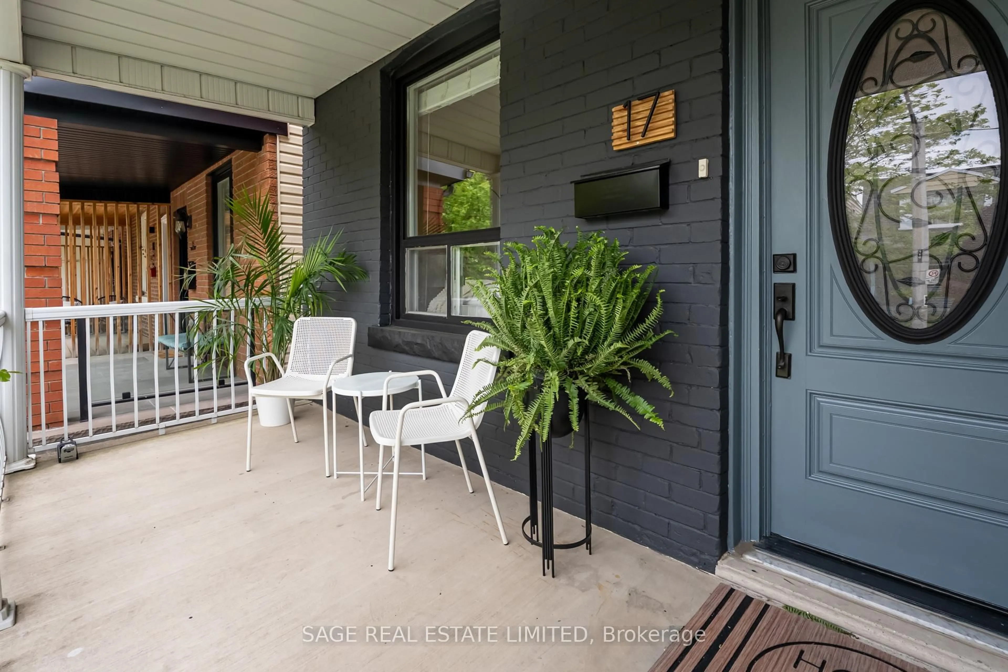 Patio, street for 17 Hugo Ave, Toronto Ontario M6P 3T3