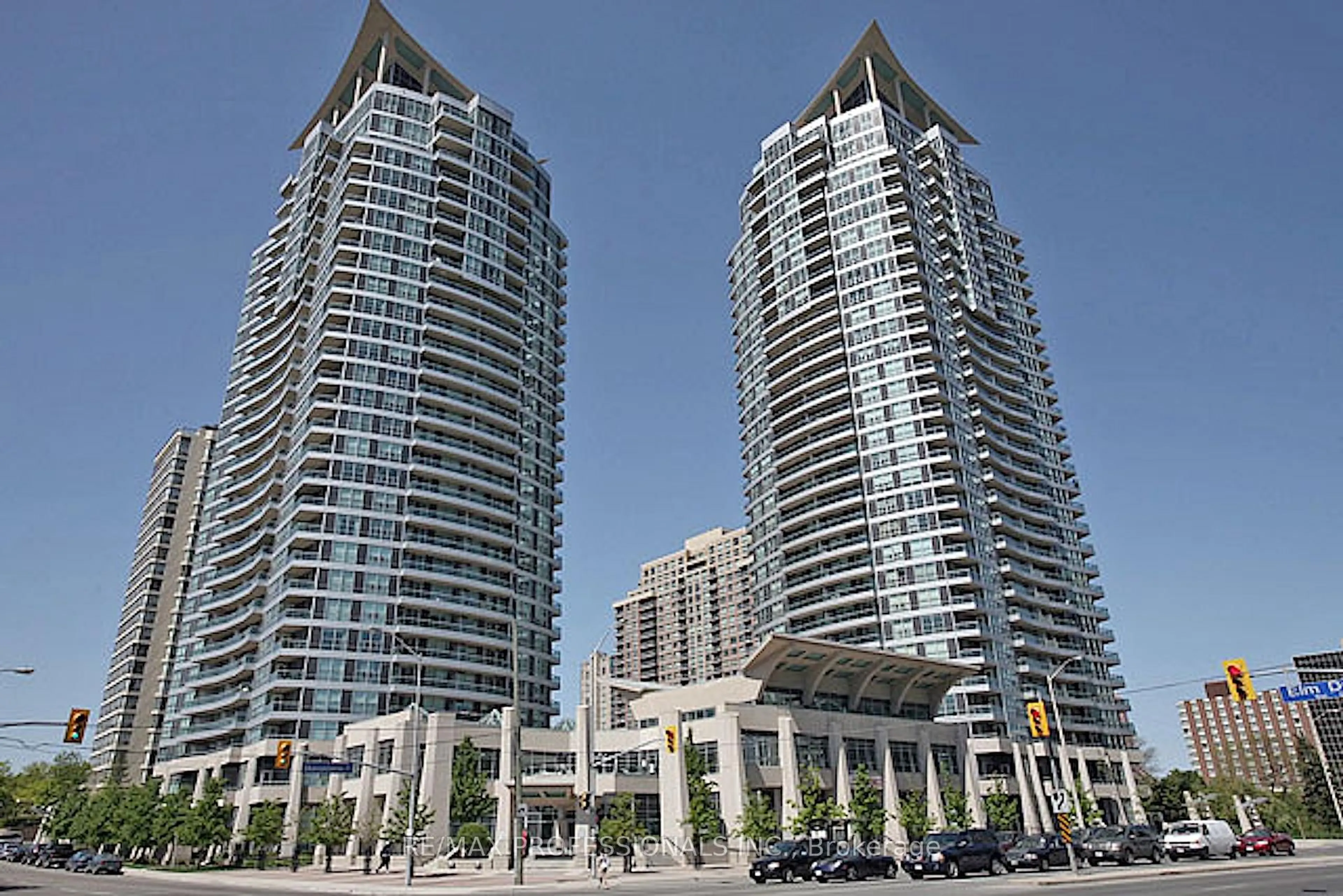 Unknown for 33 Elm Dr #708, Mississauga Ontario L5B 4M2
