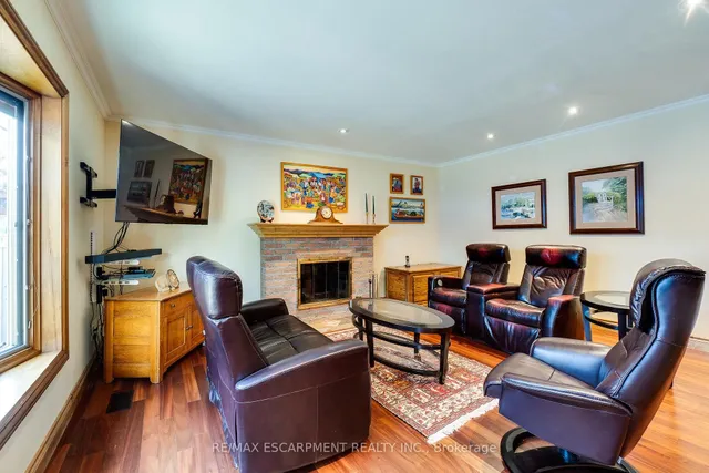 Additional property image - 399 Goodram Dr