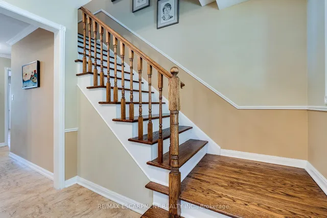 Additional property image - 399 Goodram Dr