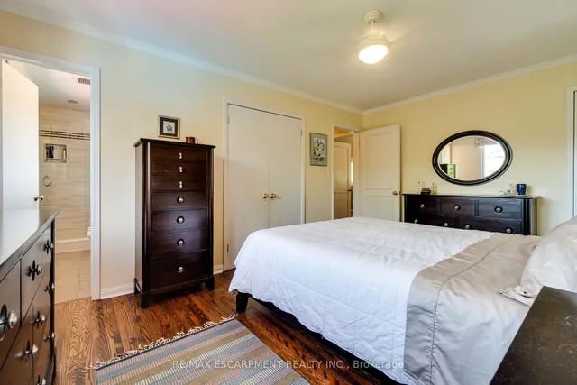 Additional property image - 399 Goodram Dr
