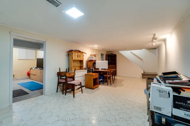 Additional property image - 399 Goodram Dr