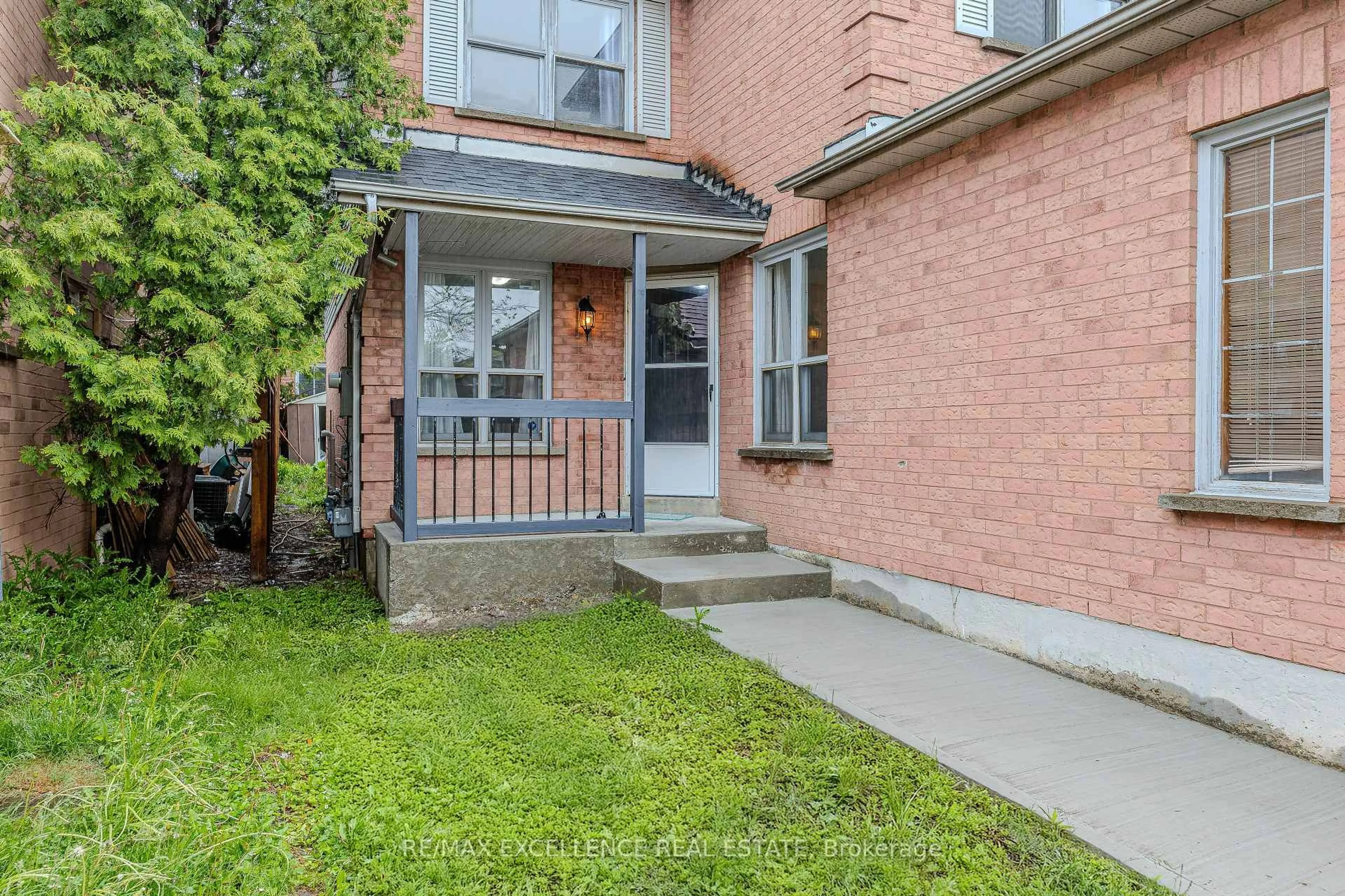 Unknown for 145 Ecclestone Dr, Brampton Ontario L6X 3P7