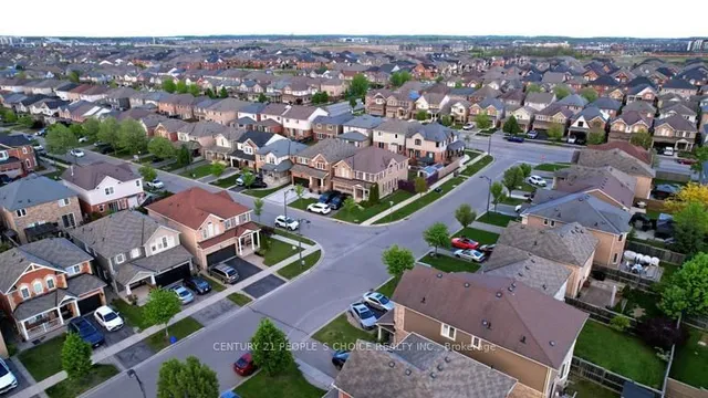 Primary image of 454 Grenke Pl