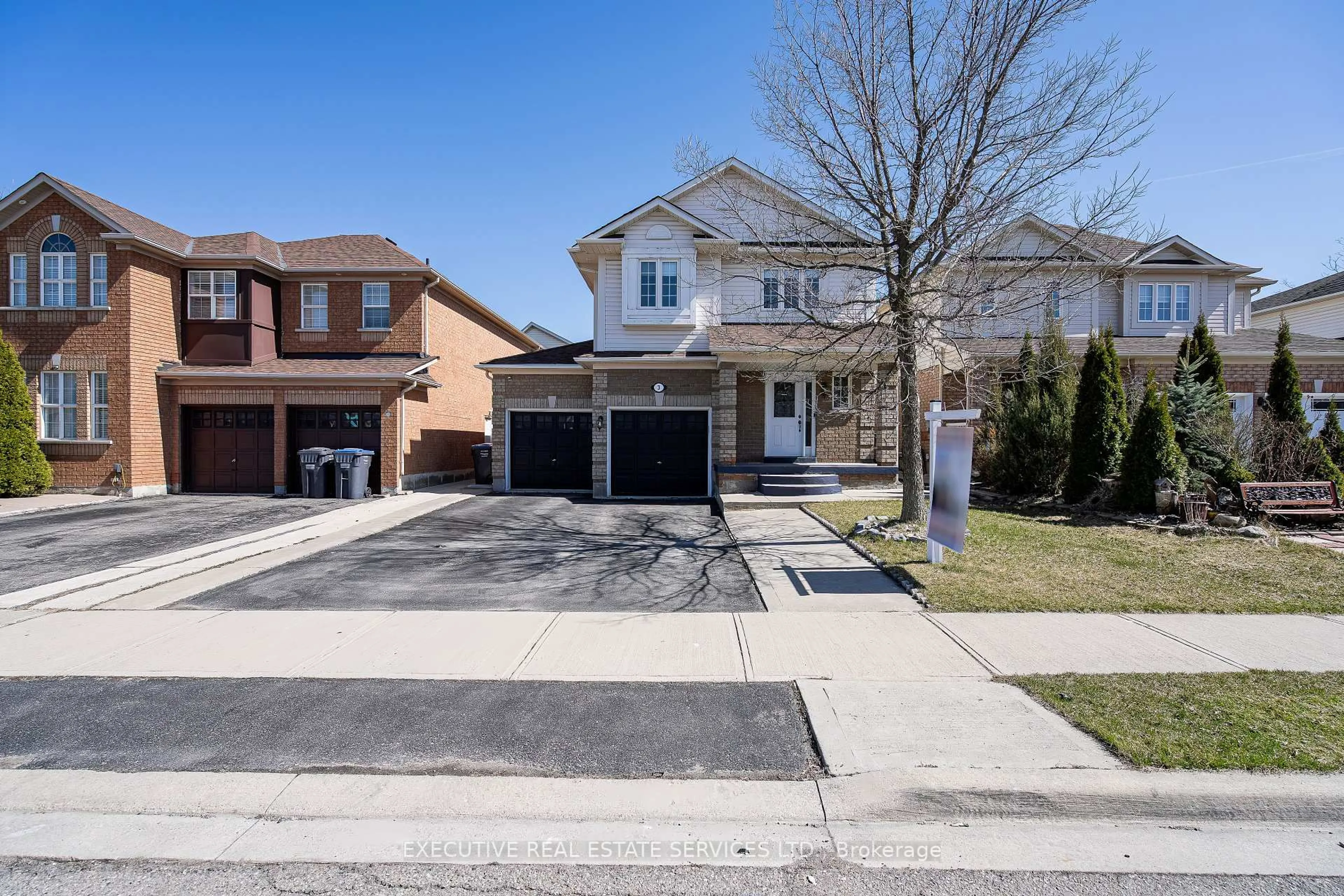 Unknown for 3 Deforest Dr, Brampton Ontario L7A 2Y3