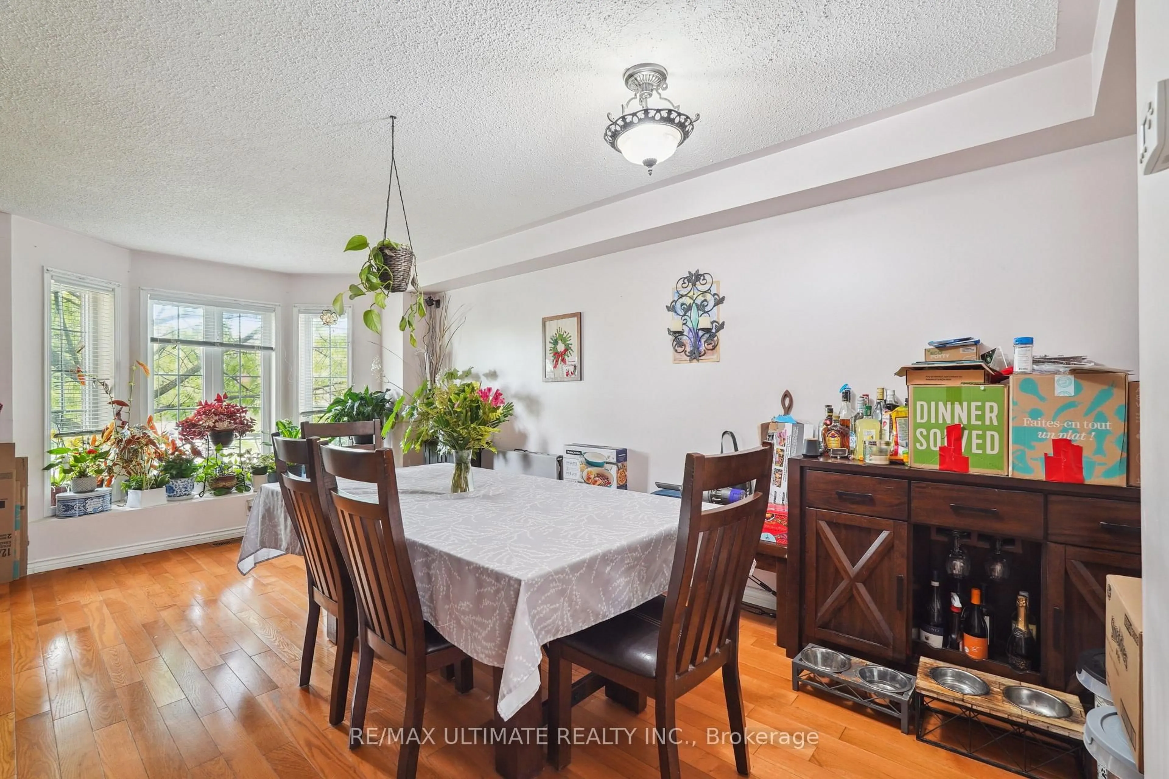 Dining room, unknown for 2168 St. Clair Ave, Toronto Ontario M6N 5C1