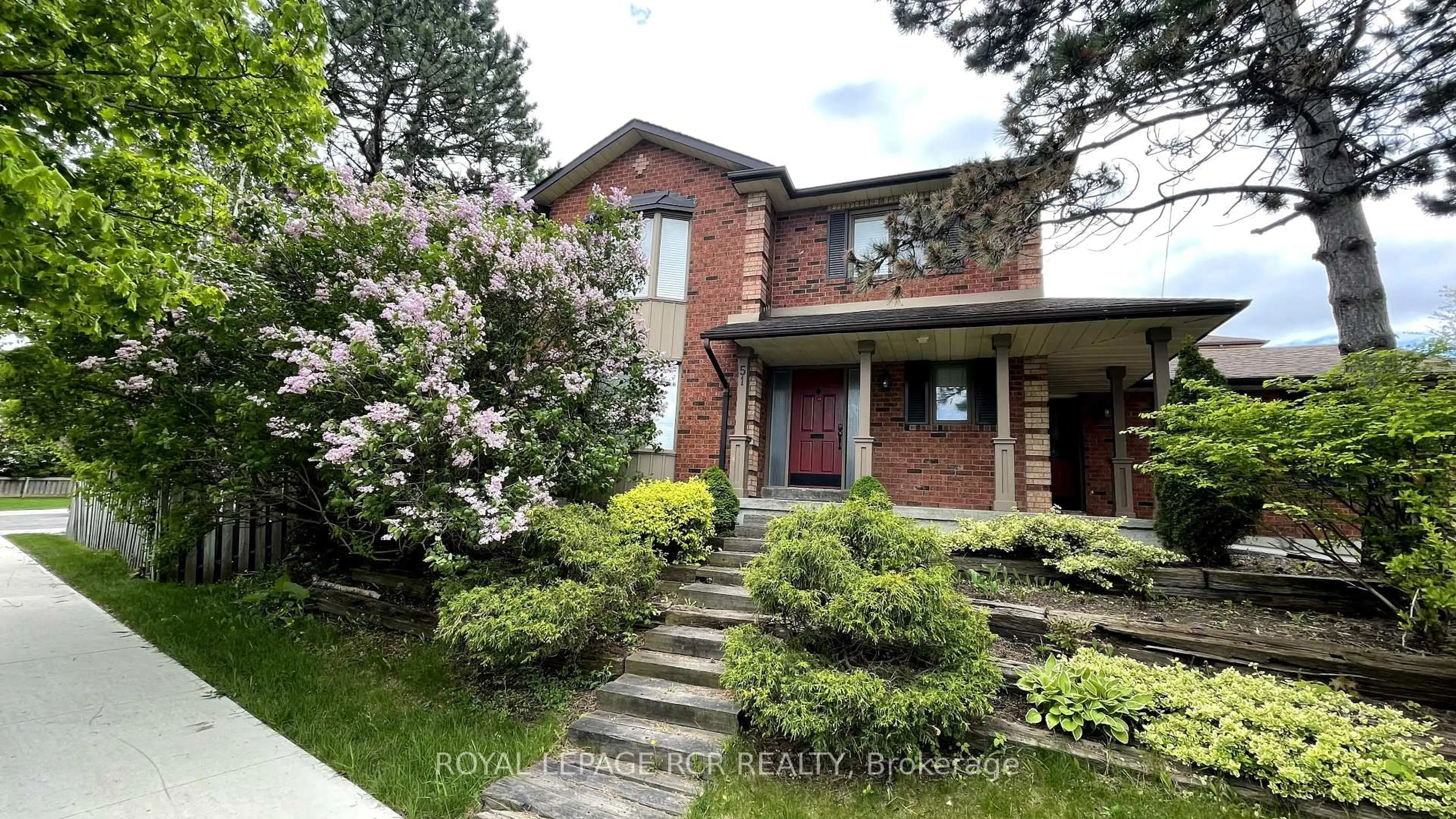 Home with brick exterior material, street for 51 Meadow Dr, Orangeville Ontario L9W 4C7