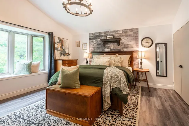 Additional property image - 7575 Milburough Line
