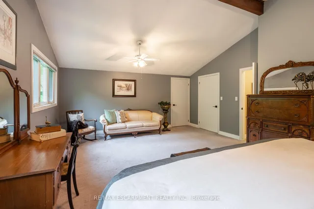 Additional property image - 7575 Milburough Line