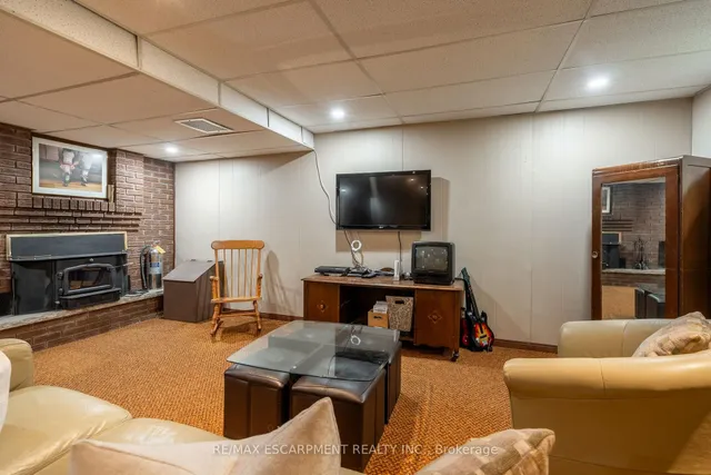 Additional property image - 7575 Milburough Line