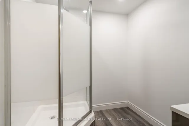 Additional property image - 7575 Milburough Line