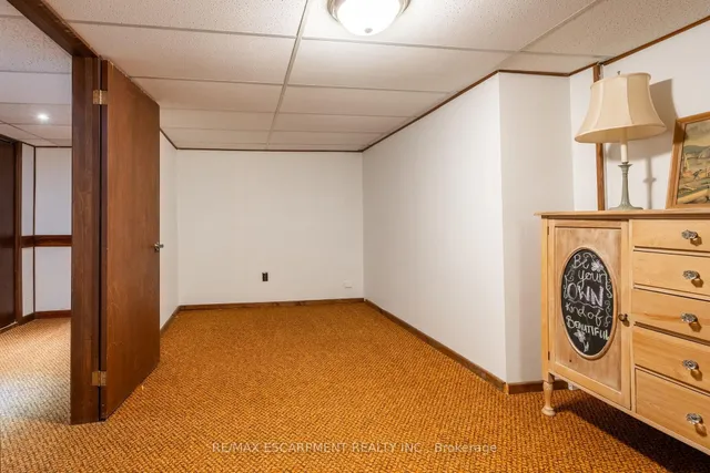 Additional property image - 7575 Milburough Line