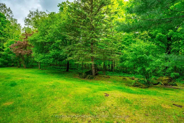 Additional property image - 7575 Milburough Line