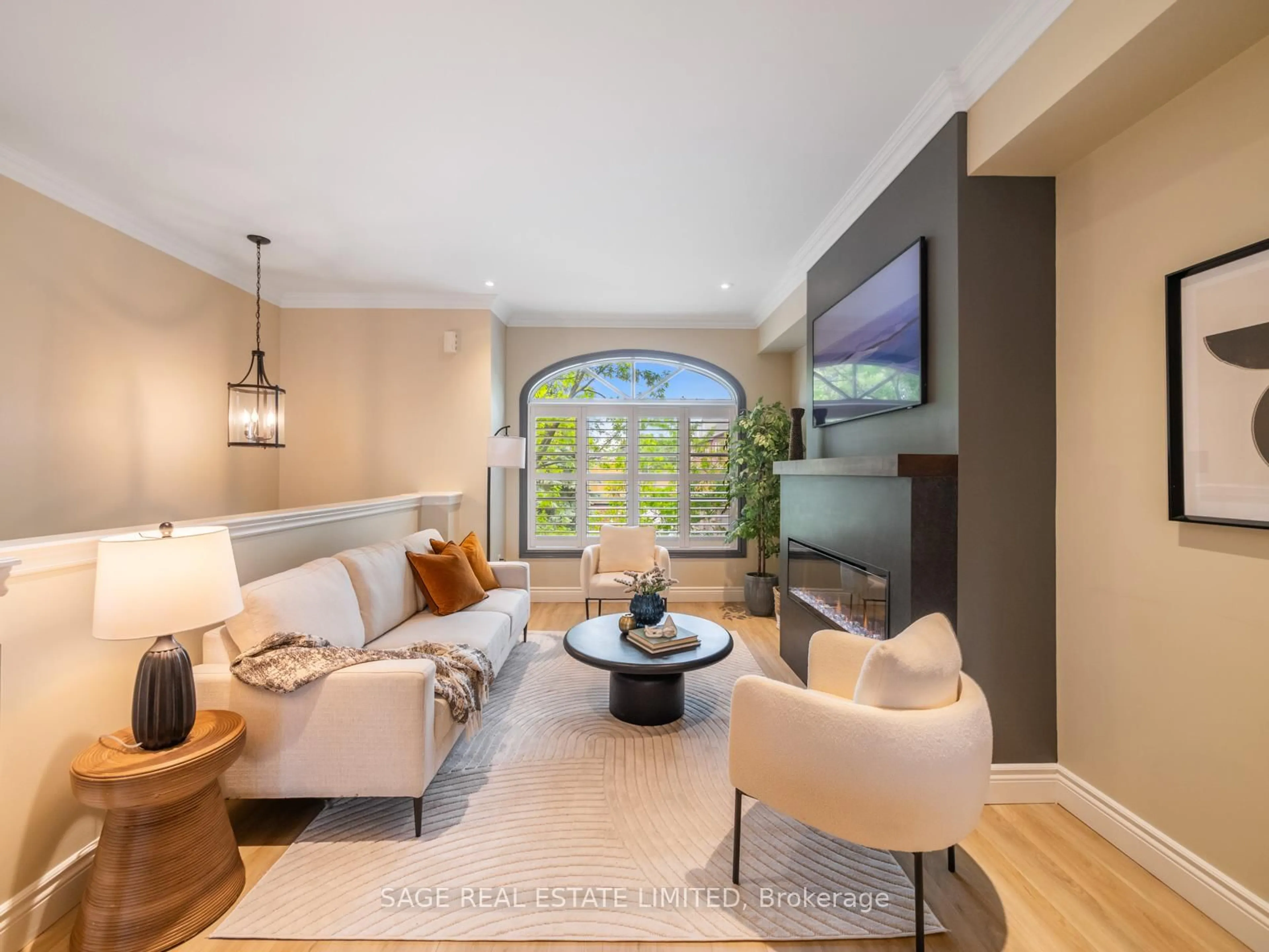 Living room with furniture, unknown for 7 San Remo Terr, Toronto Ontario M8Z 6C5