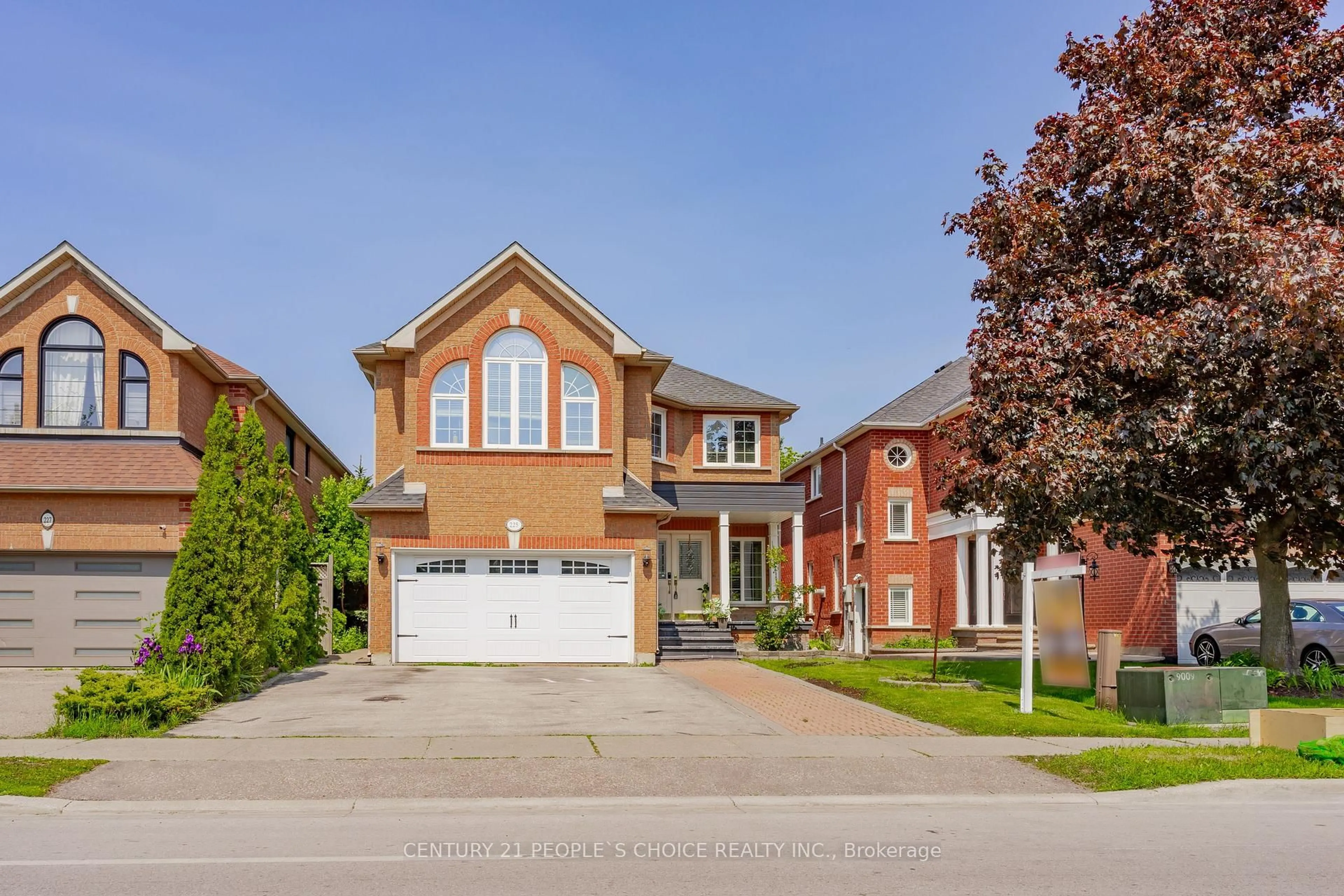 Home with brick exterior material, street for 225 Drinkwater Rd, Brampton Ontario L6Y 4S8