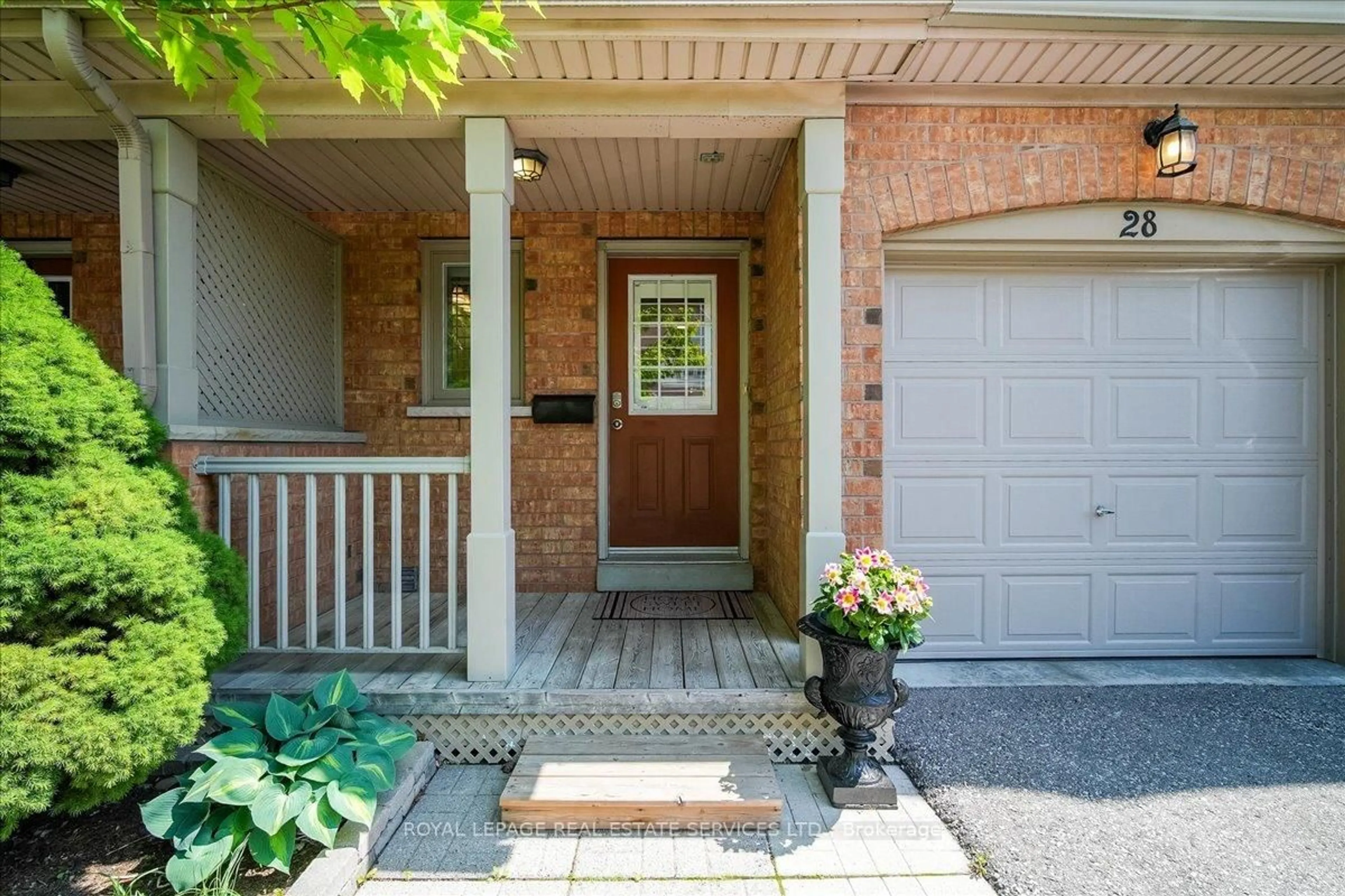 Unknown for 5950 Glen Erin Dr #28, Mississauga Ontario L5M 5W9