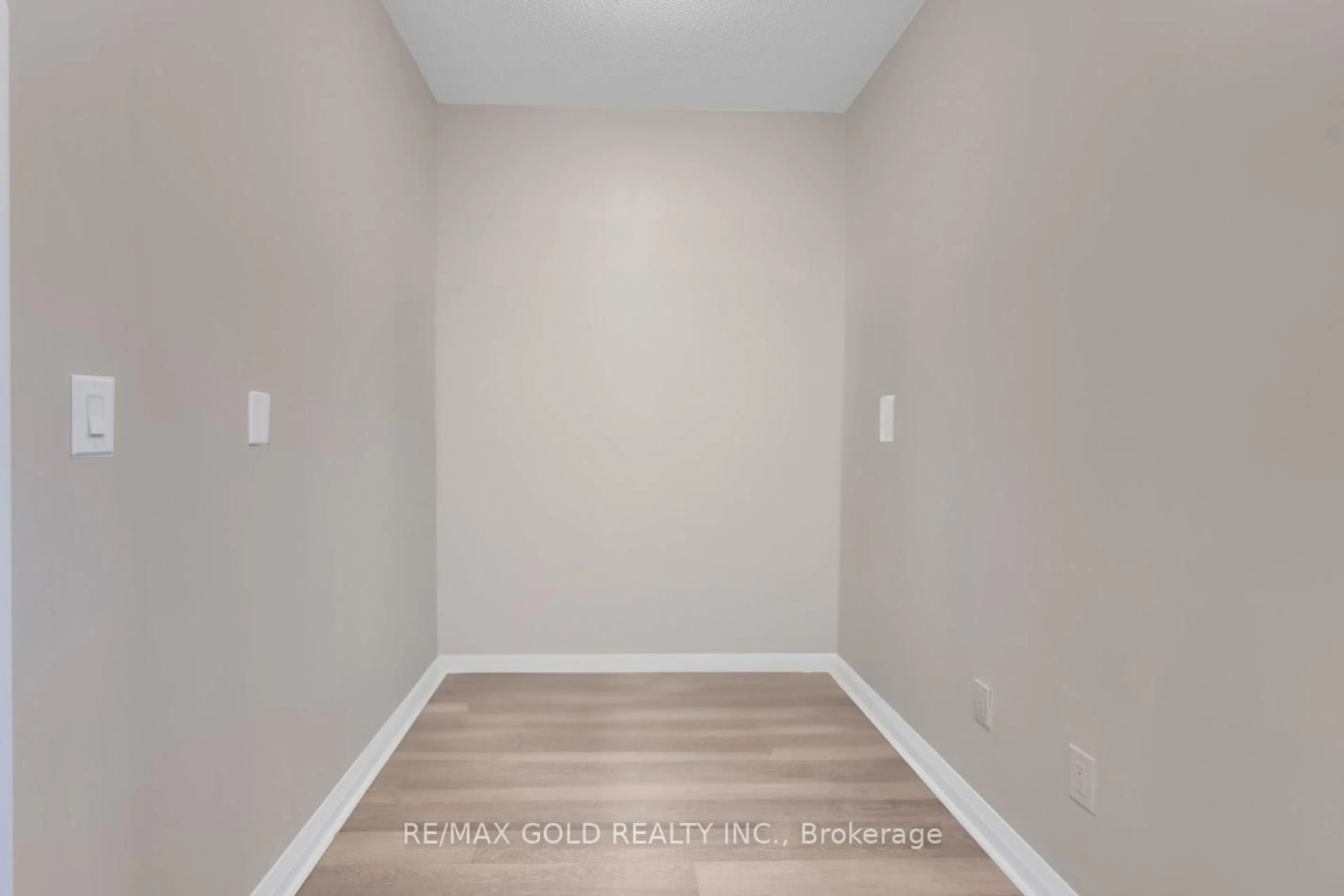 A pic of a room for 5025 Four Springs Ave #703, Mississauga Ontario L5R 0G5