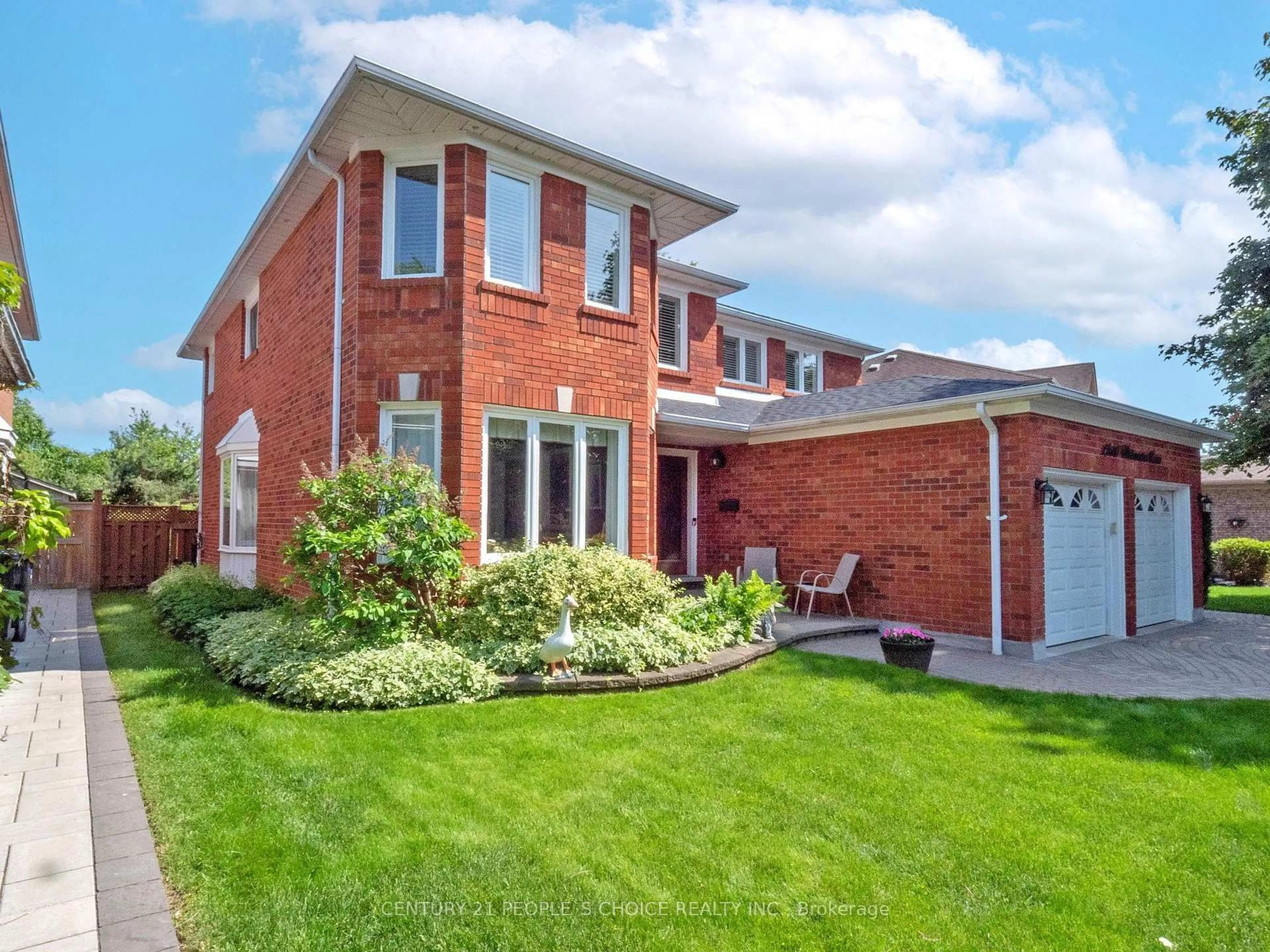 Home with brick exterior material, street for 1340 Whitewater Lane, Mississauga Ontario L5V 1L8