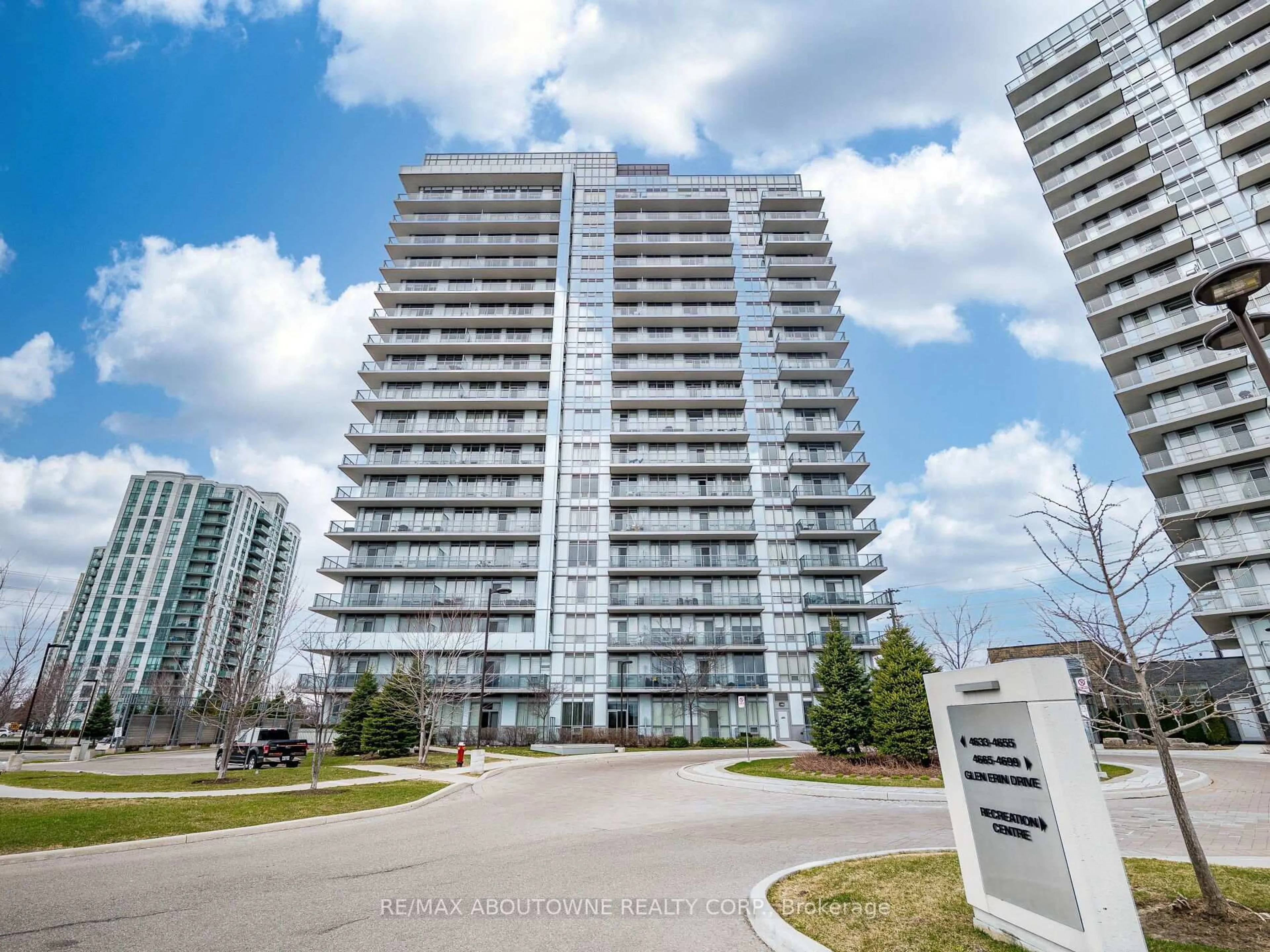 Unknown for 4633 Glen Erin Dr #704, Mississauga Ontario L5M 7E1