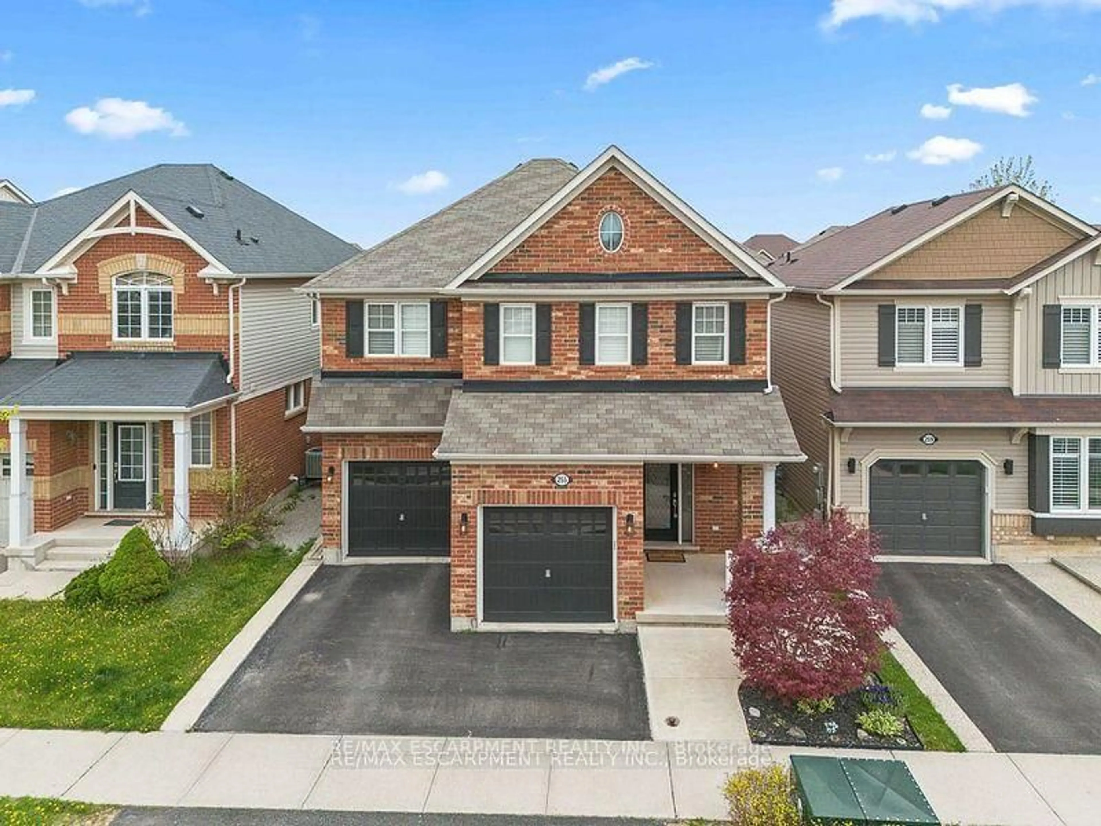 Home with brick exterior material, street for 255 Monaghan Cres, Milton Ontario L9T 8C7