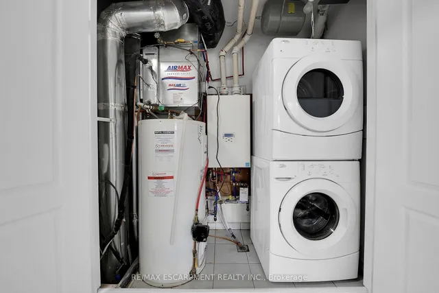 Additional property image - 35 Hays Blvd Unit 11