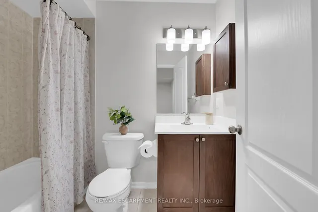 Additional property image - 35 Hays Blvd Unit 11