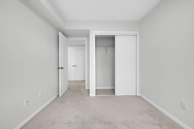 Additional property image - 35 Hays Blvd Unit 11