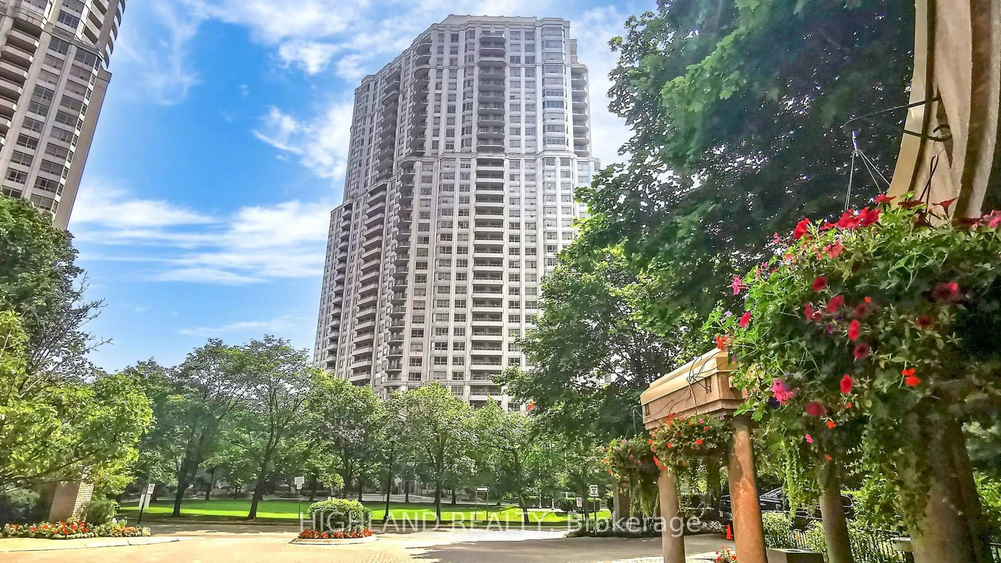 Unknown for 25 Kingsbridge Garden Circ #2020, Mississauga Ontario L5R 4B1