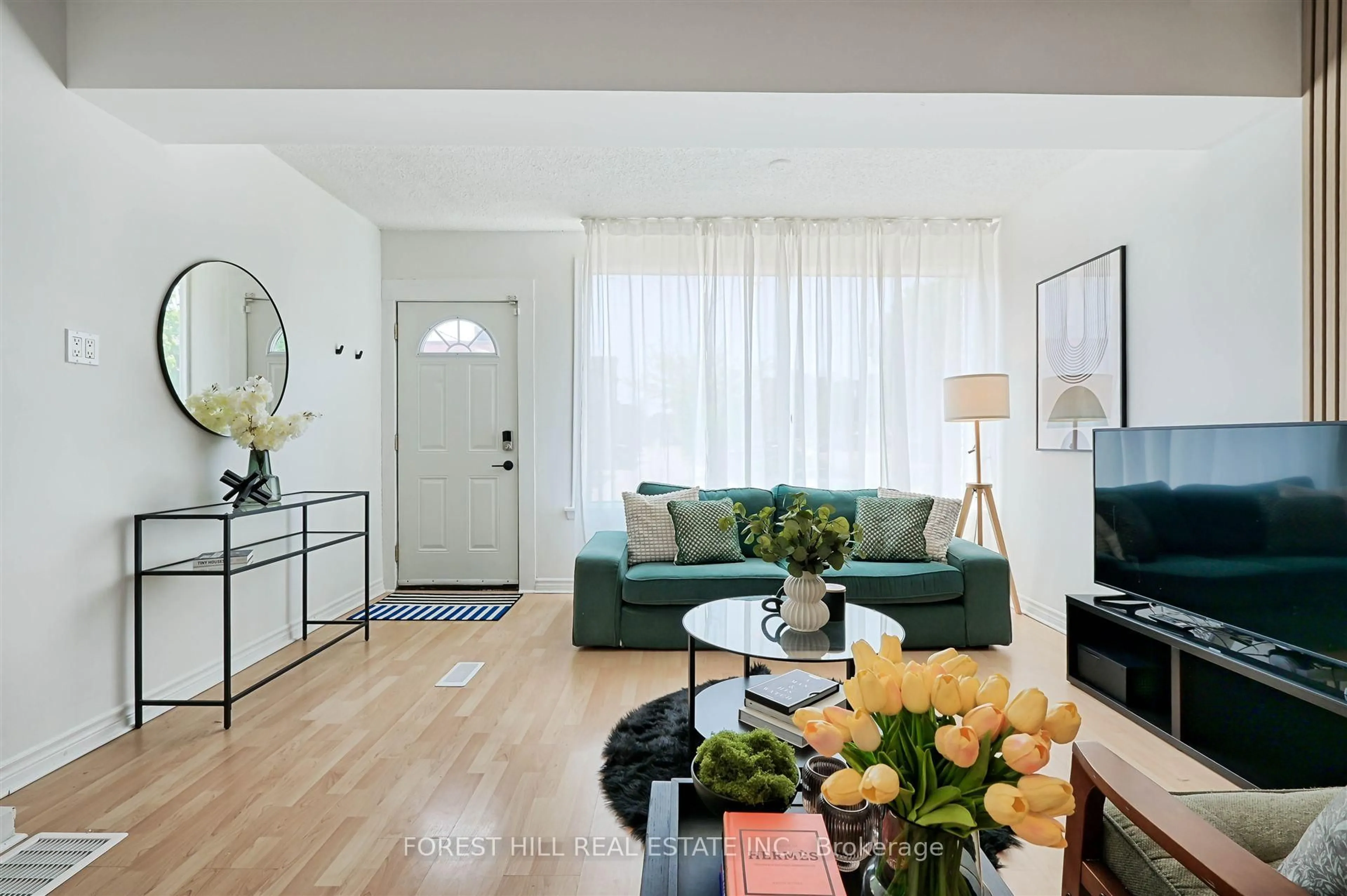 Living room with furniture, unknown for 135 Fifth St, Toronto Ontario M8V 2Z5