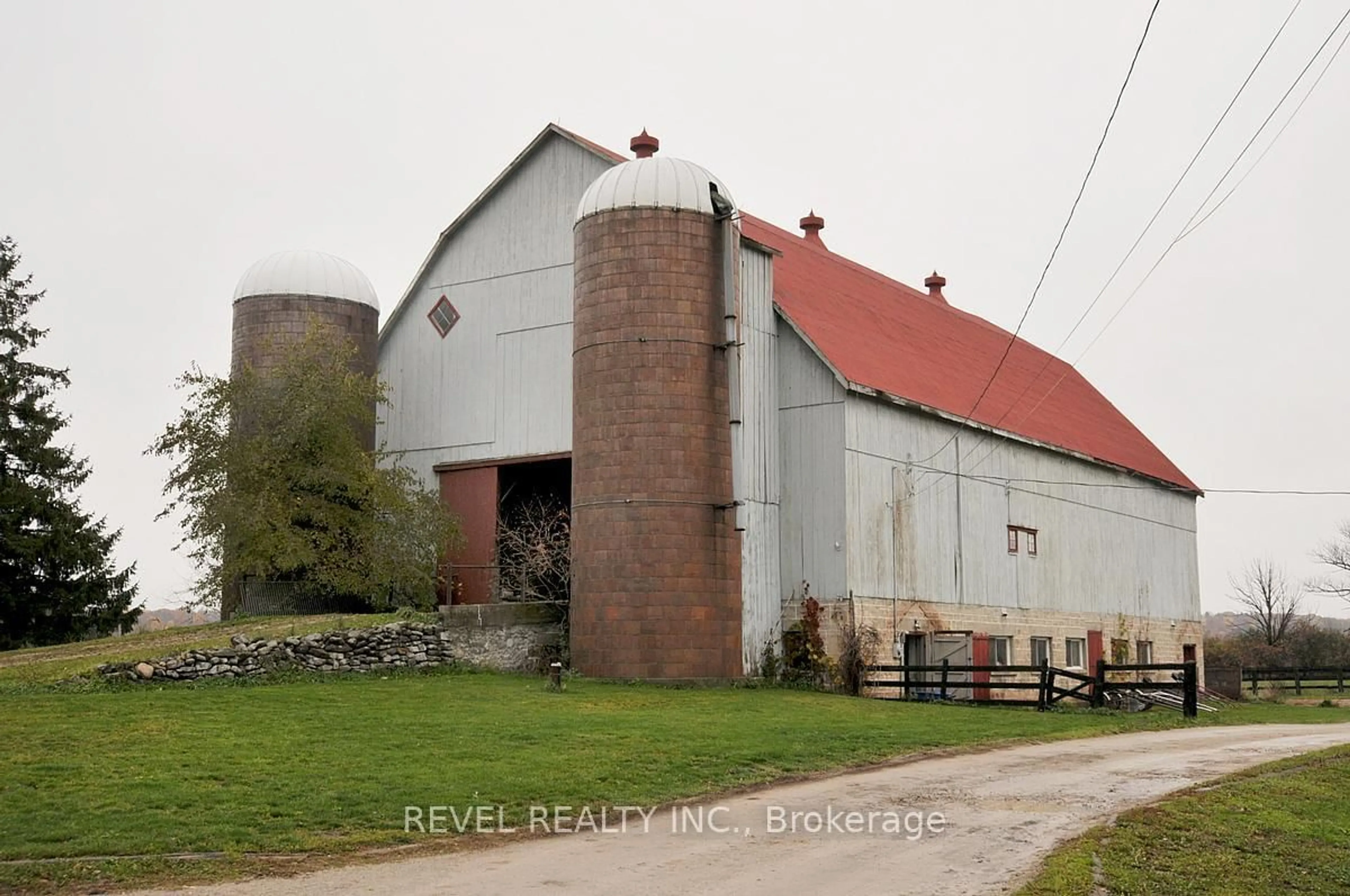 Unknown for 8681 Canyon Rd, Milton Ontario L0P 1B0