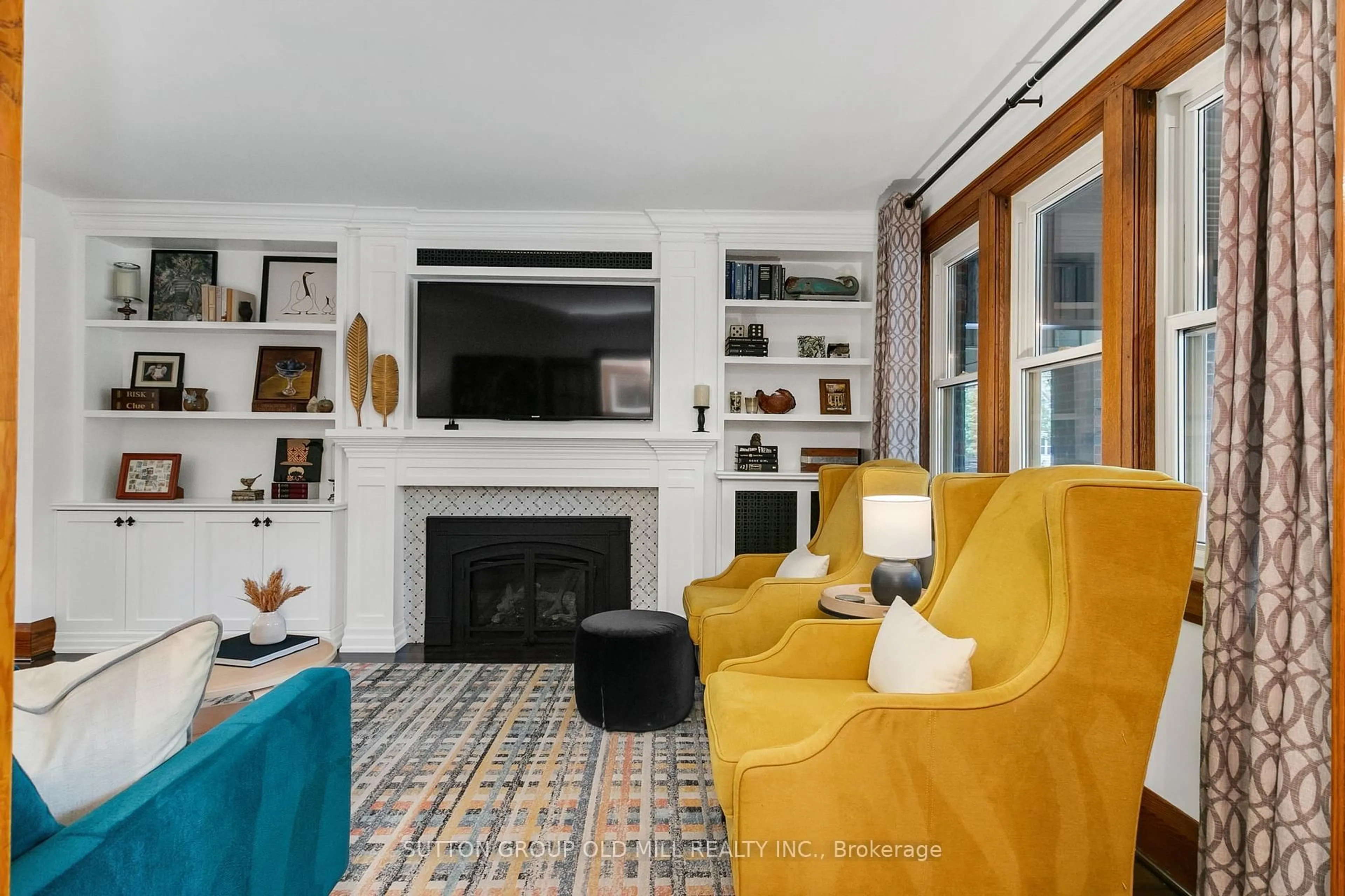 Living room with furniture, ceramic/tile floor for 41 Lessard Ave, Toronto Ontario M6S 1X6