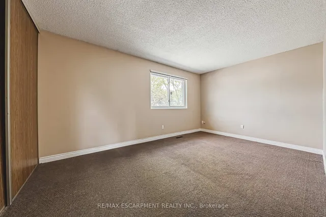 Additional property image - 451 Woodview Rd Unit 2