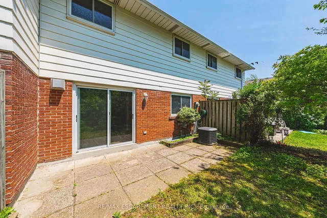 Additional property image - 451 Woodview Rd Unit 2