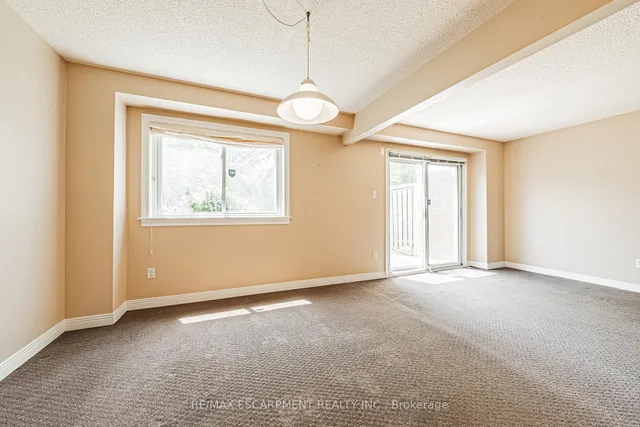 Additional property image - 451 Woodview Rd Unit 2