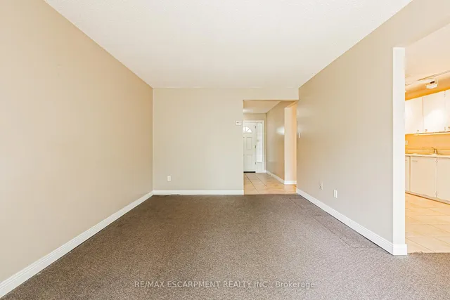 Additional property image - 451 Woodview Rd Unit 2