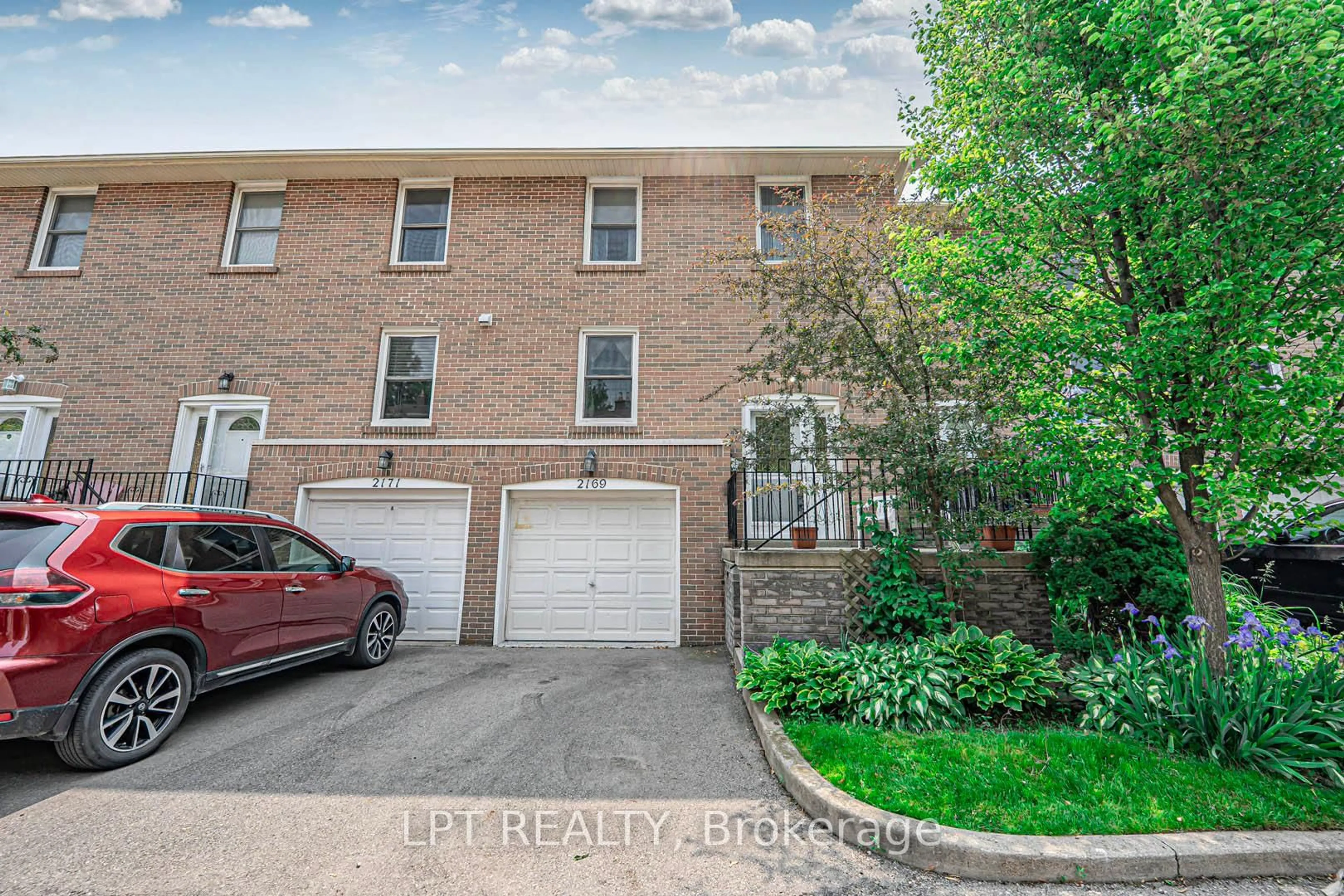 Unknown for 2169 Mountain Grove Ave #7, Burlington Ontario L7P 2H8